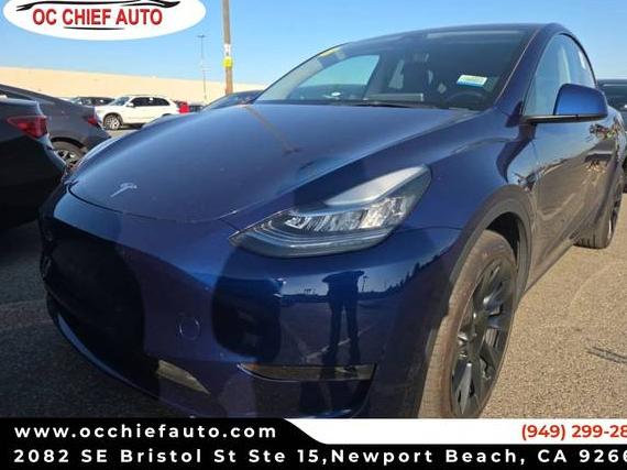 TESLA MODEL Y 2023 7SAYGDEE5PA102903 image
